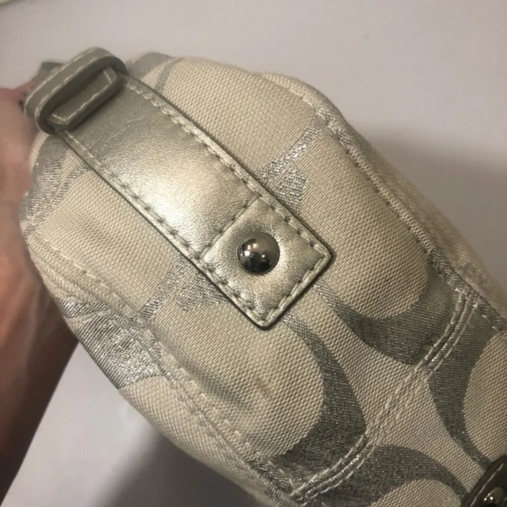 Coach vintage y2k 42715 signature white silver mini Zoe hobo bag